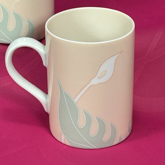 set of 2 Fitz & Floyd Japan Calla Lily coffee mugs - Picture 3 of 7